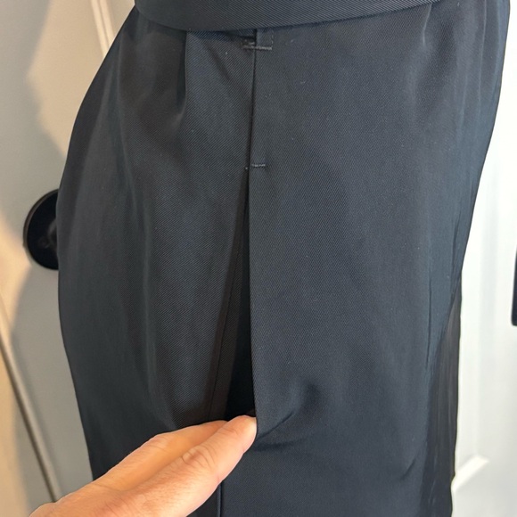 Everlane Black Sleeveless Knee Length Wrap Dress 0 - Picture 5 of 10